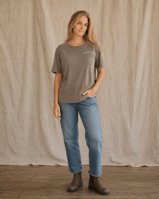 Apres Sea Ranch SoCal Oversized Tee- Driftwood (view 4) | The Salty Babe