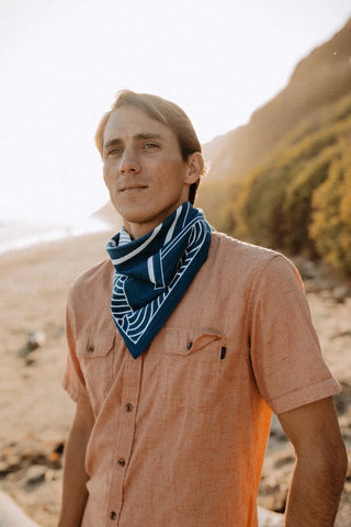 BANDITS Bandanas Breaking Waves Bandana (view 4) | Après Sea Ranch