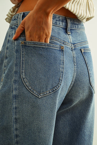 Broken-In Barrel Jean (view 6) | Après Sea Ranch