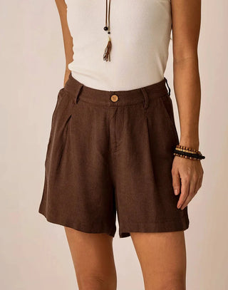 CARVE DESIGNS Suki Linen Short - Coffee Chambray (view 4) | Après Sea Ranch
