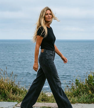 LEVI'S Middy Loose Boot Jeans - Wandering Spirit Clean | Après Sea Ranch