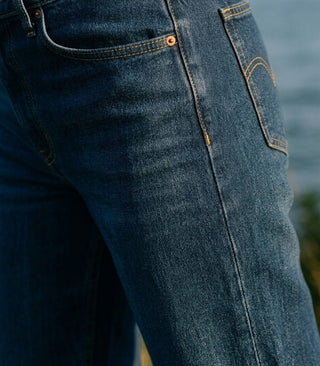 LEVI'S Middy Loose Bootcut Jeans - Good Fortune (view 4) | Après Sea Ranch