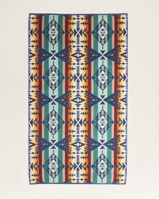 Pendleton Woolen Mills PENDLETON Oversized Jacquard Spa Towel (view 4) | Après Sea Ranch