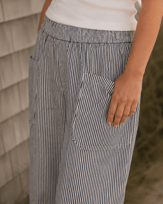 The Dockside Barrel Pant - Navy/White (view 3) | Après Sea Ranch