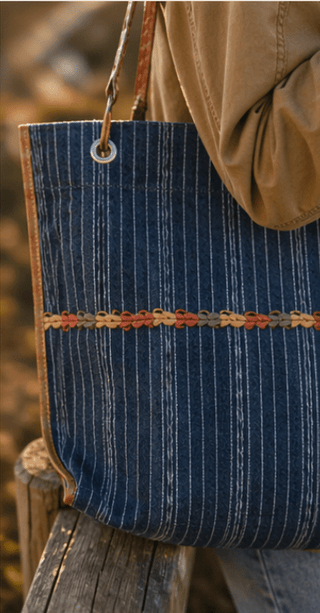 The Indigo Harbor Tote (view 2) | Après Sea Ranch